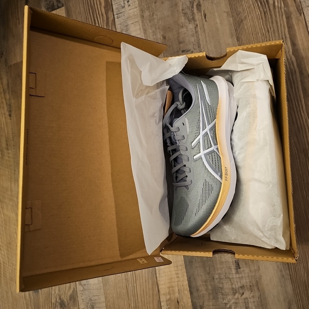 ASICS GT-1000 14 - Women's (White/Gravel/Orange) Size 8-1/2 NIB! thumbnail 11