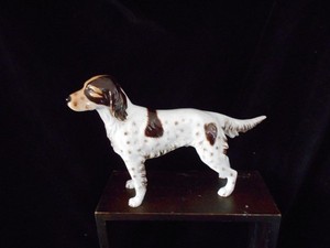 Vintage ENGLISH SETTER figure ~GOEBEL ~  Appro 10" Long ~ Sweet