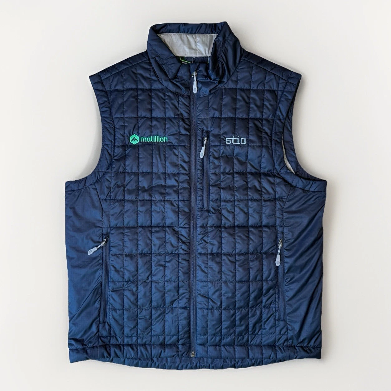 Stio Azura Insulated Vest Large Blue Full Zip Lightweight Outerwear Utah NWT