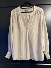 Silk v neck blouse. Size 12. Pure Collection. Flowy, neutral, classic.
