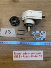 Sortie de caisson d’angle déportée volet roulant carré 8 mm vers rond 12 mm V3