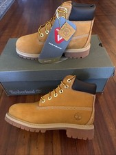 Timberland Youth Size 2 Premium 6-Inch Waterproof Boots, Wheat BRAND NEW