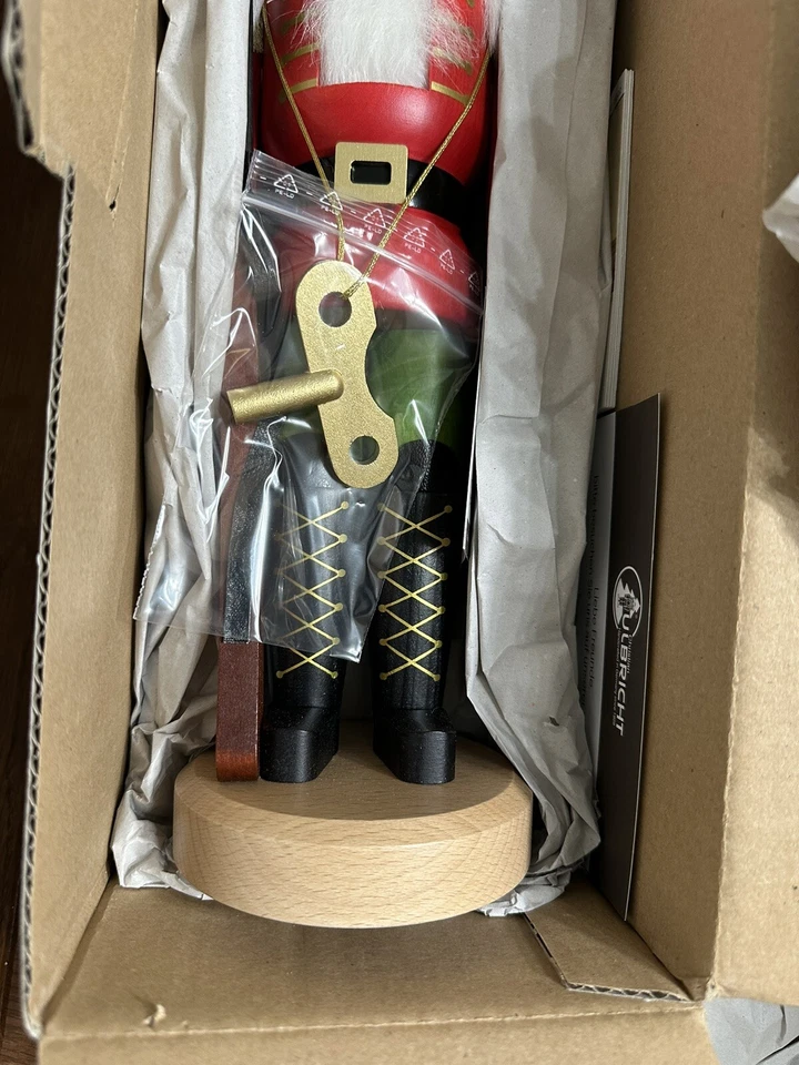 32-571 Christian Ulbricht Christmas Nutcracker Toy soldier with key NEW IN BOX - Image 4 of 4