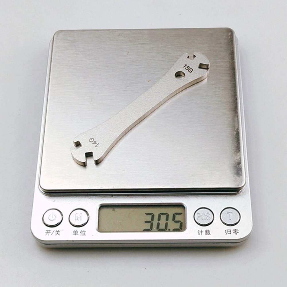 Lightweight and Durable Bicycle Wheel Spoke Tightening Tool for 14/15g