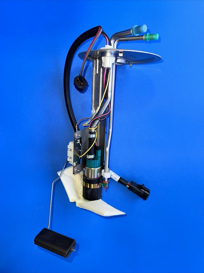 Conjunto de bomba de combustible Airtex E2202S para Ford Expedition Lincoln Navigator 1997-2002 Foto 2 de 4