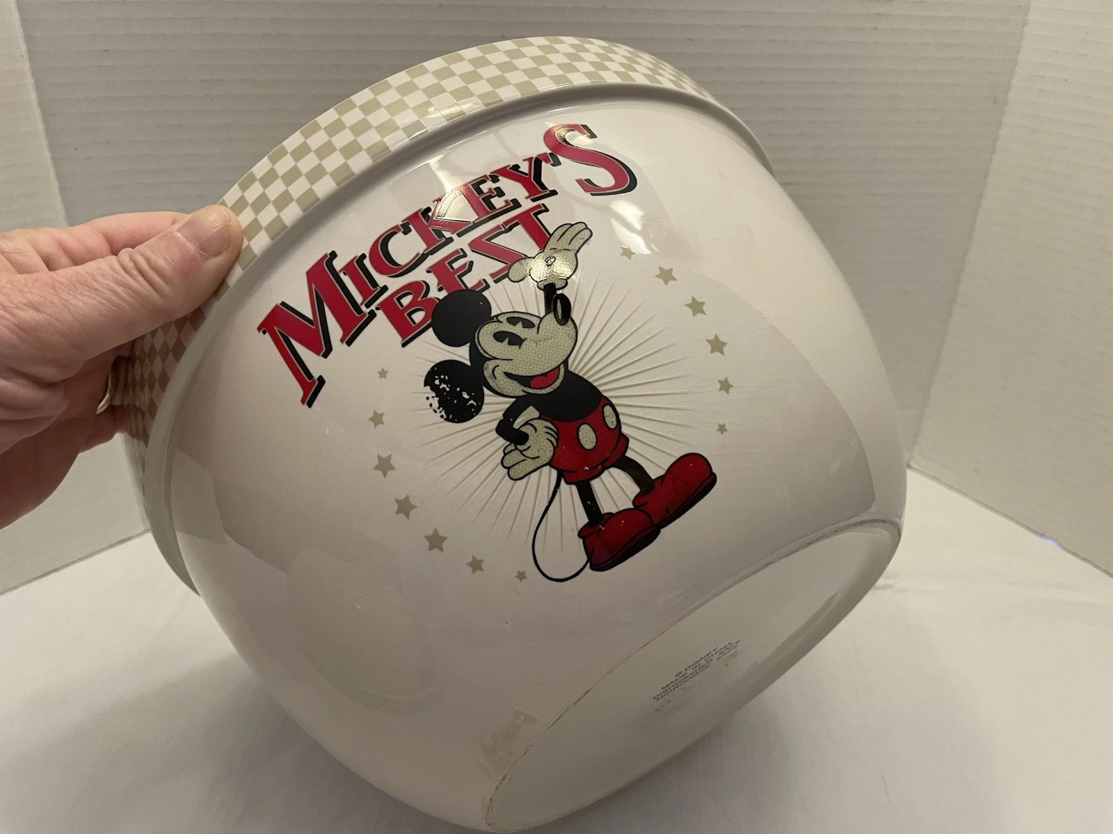 Disney Mickey Mouse Mickey's Best Nesting Bowls Set of 3; 7", 8.5" & 11" Bowls