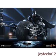 The Bat-Pod 1:6 Scale Hot Toys BatPod The Dark Knight Rises BATMAN NIB Sealed