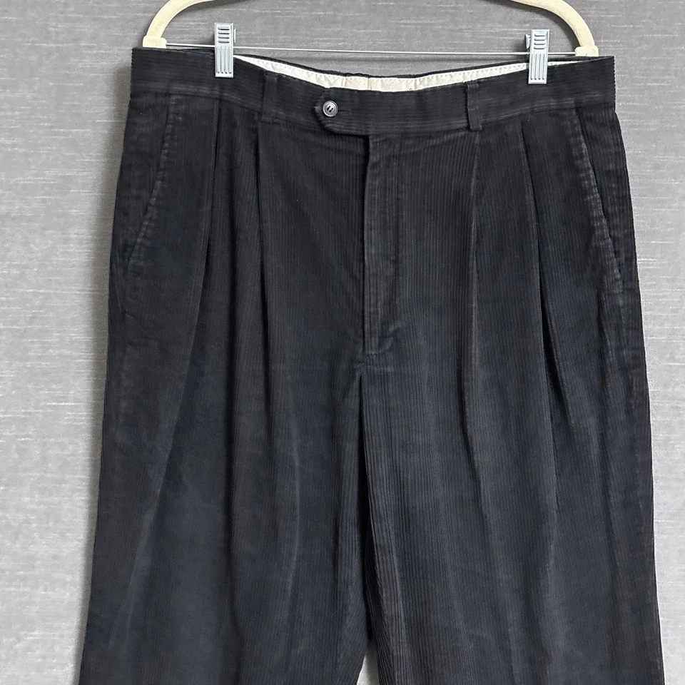 Pantalones Louis Raphael Vintage 36x31 Negro Pana Plisado Puños Años 90 y2k Otoño Foto 2 de 4