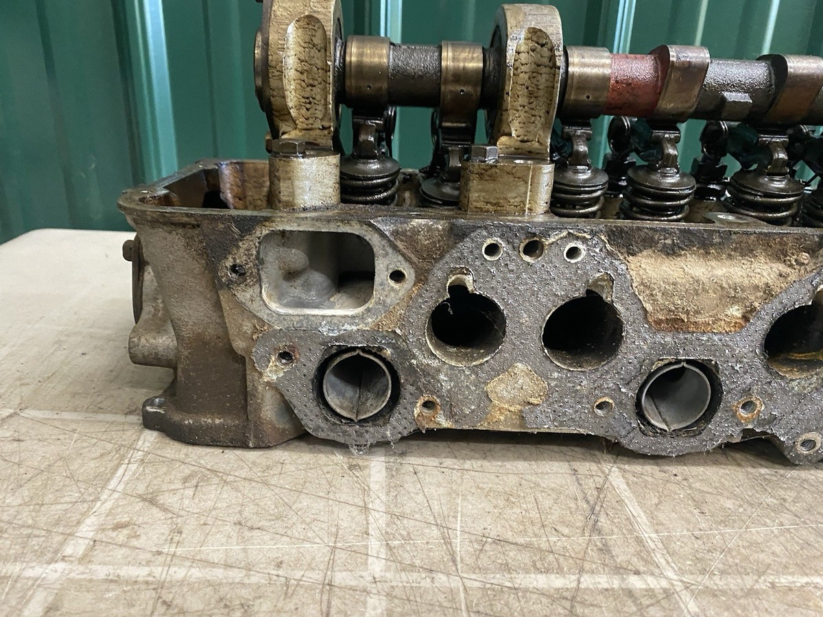 Nissan Datsun 280Z 280ZX N47 2.8L L28 Engine Cylinder Head w
