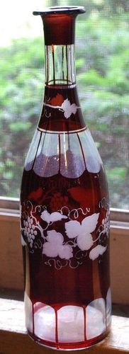 RARE Antique Victorian ETCHED GRAPEVINE DECANTER Art Glass Hand Cut PAINTED RED - Picture 3 of 24