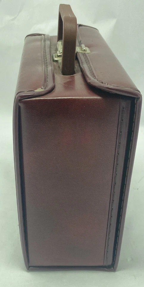 Lot Of 12 Cassette Tapes Blues & Country W/ Case Charlie Daniels John Lee Hooker Foto 4 de 4