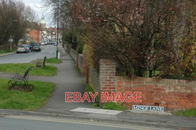 PHOTO  UPTON-UPON-SEVERN VIEW INTO UPTON-UPON-SEVERN FROM NEAR THE FIRE STATION