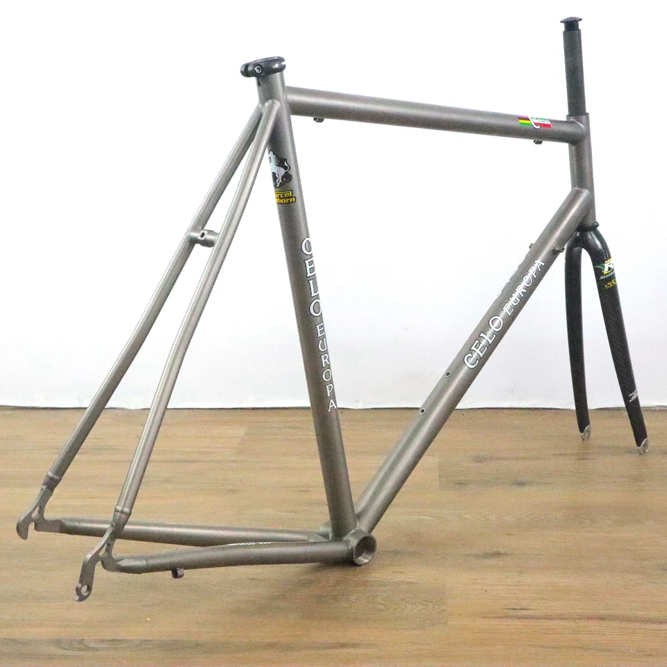 NOS 58cm Calborn Celo Europa by Colnago Titanium Road bike Framset - Image 2 of 4