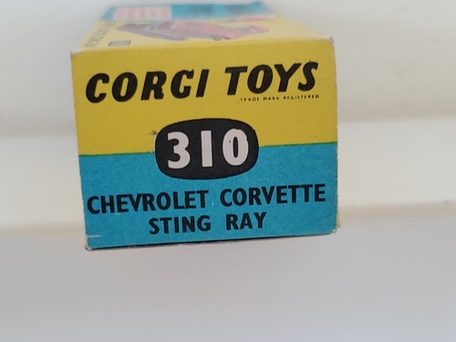 CORGI TOYS BOXED CHEVROLET CORVETTE SRING RAY CAR #310 SILVER ENGLAND CHEVY - Picture 15 of 18