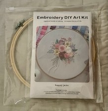 Embroidery DIY Kit Floral Bouquet Flowers 7.5" with Hoop New in Package