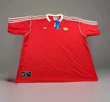 Ultimate Manchester United Collector and Super Fan Gift Guide  49