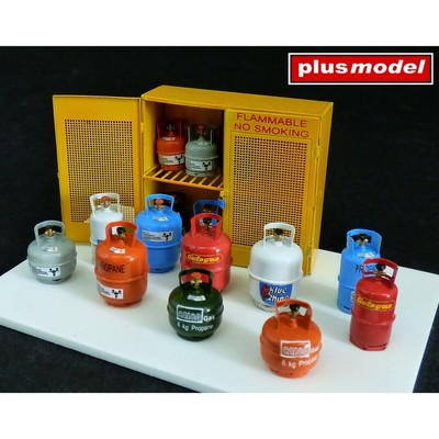 Gasflaschen 518 - Plusmodel 518 - Modellbau & Diorama Zubehör