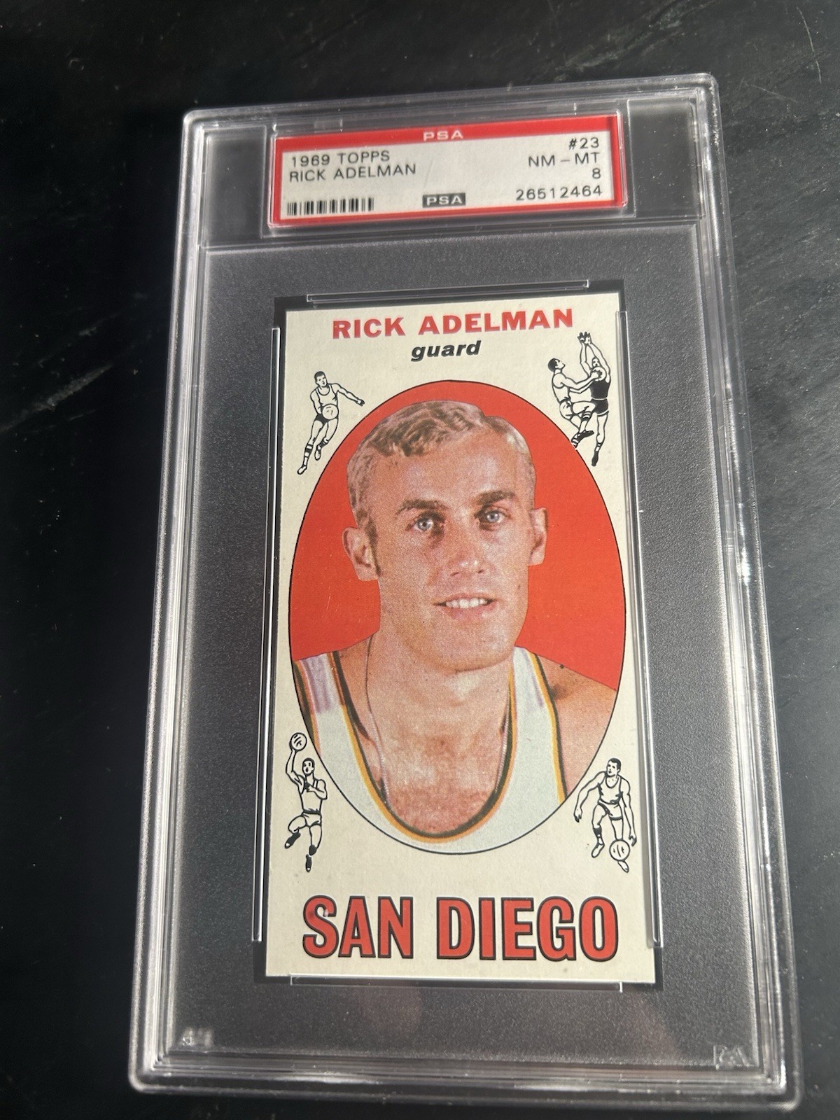 1969 Topps #23 Rick Adelman RC PSA 8 San Diego Rockets