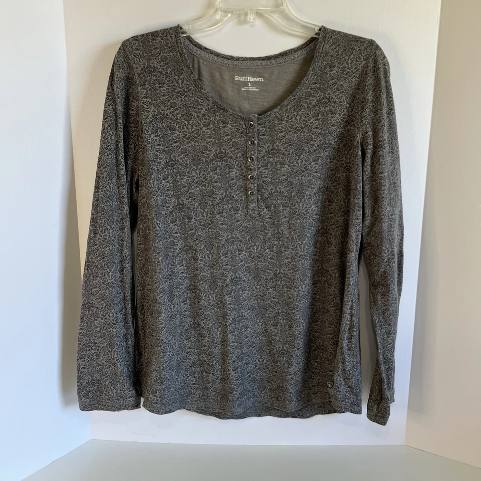 Camisa tallada con volantes para mujer grande gris floral Henley manga larga camiseta algodón Foto 3 de 4