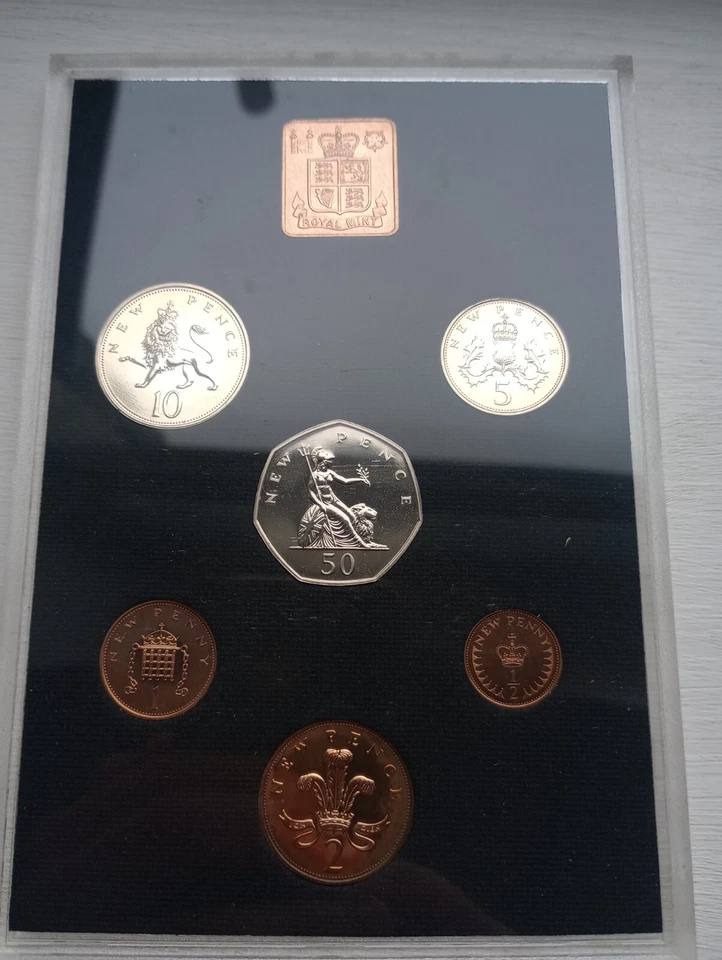 1971 Royal Mint Proof Coin Year Set Birthday Year Coin Set - Image 2 of 3