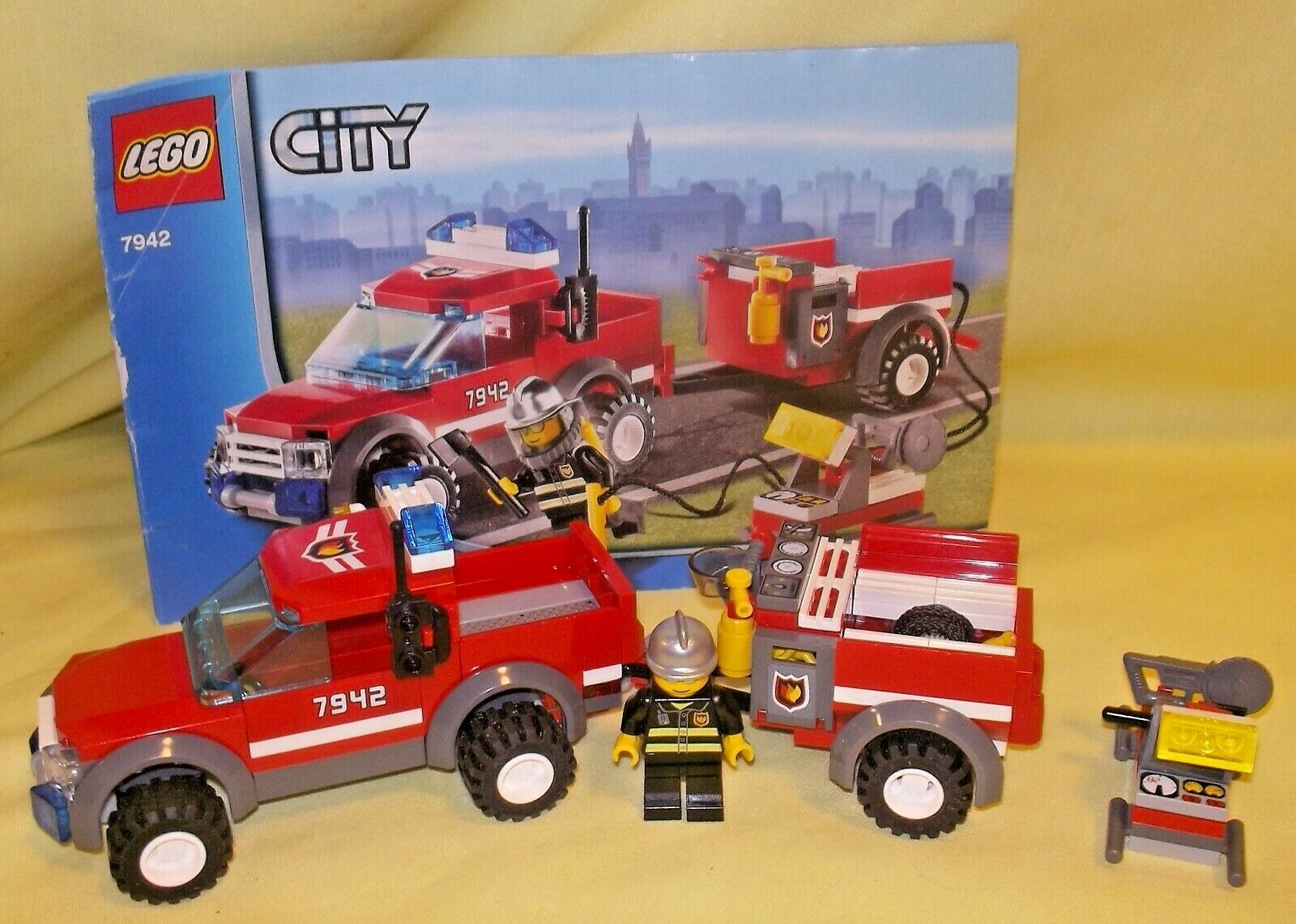 CITY OFF ROAD FIRE RESCUE 7942