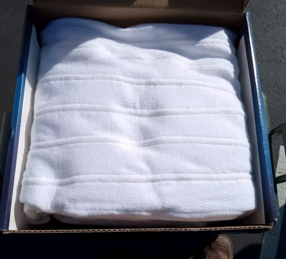 New In Box Rest Warmer Heated Mattress Pad Queen Dual Control 60 X 80 Inch