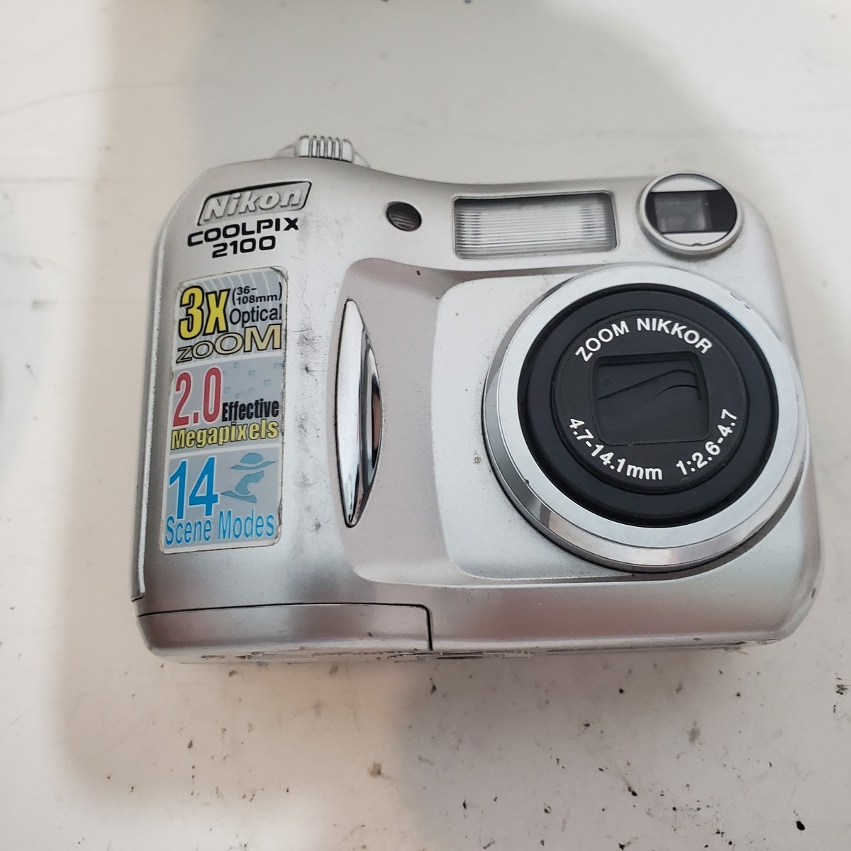 Nikon COOLPIX 2100 2.0MP Digital Camera Silver FOR PARTS | eBay