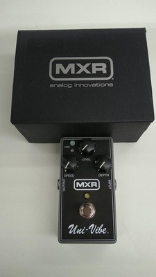 MXR M68 Uni-Vibe Effektpedal für Gitarre Vintage Sound gebraucht
