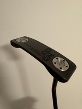 SCOTTY CAMERON TRIPLE BLACK CATALINA PUTTER, 35 INCHES - MINT!