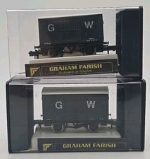 2x GRAHAM FARISH N GAUGE GWR GREY VENTILATED VANS 45677 95253 BOXED