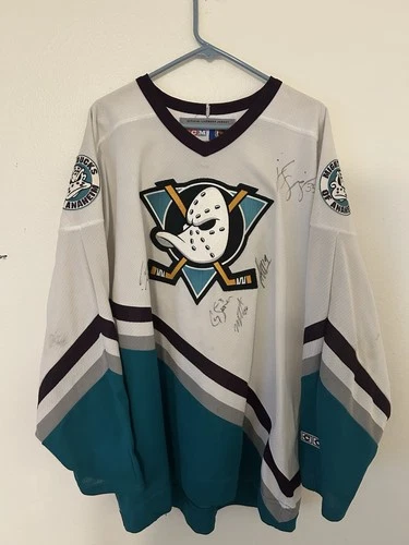 CCM Mighty Ducks of Anaheim Signed Hockey Jersey MIC Adult XL White/Teal