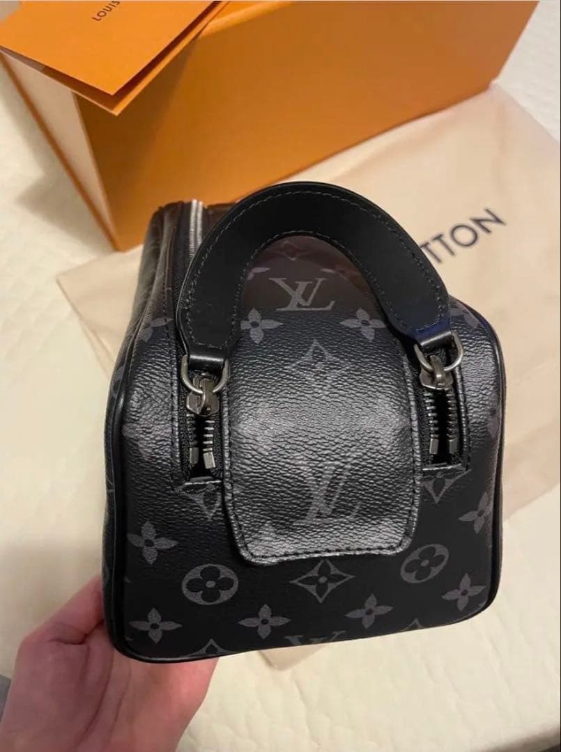 Louis Vuitton LV Dopp Kit Monogram Eclipse - image 4