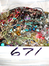 MIXED JEWELRY LOT CRAFT REPAIR REDESIGN JEWELRY MIXED AGES LOT OF 20 LBS 671