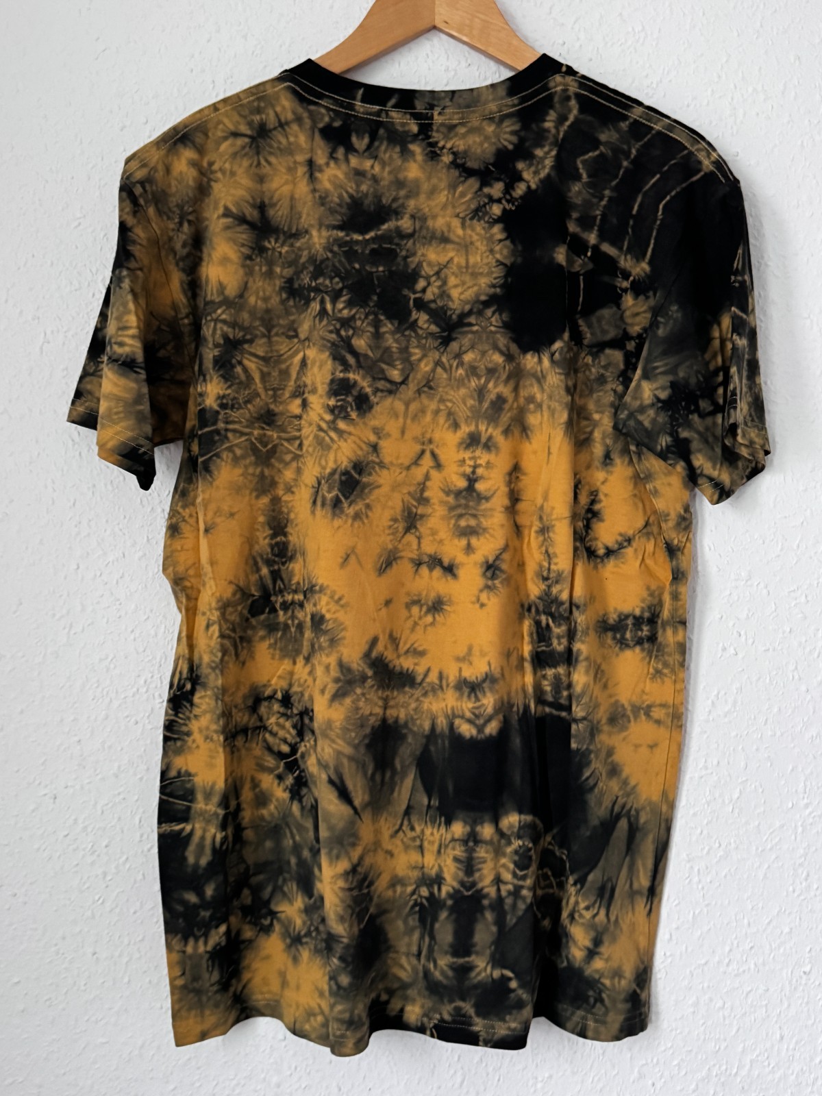 DEM Australia Bleach Wash Tie Dye T-Shirt - Size Large image 3