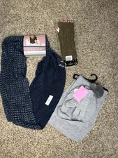 NWT Cold Weather Assorted Bundle Lot Scarves, Mittens, Hat