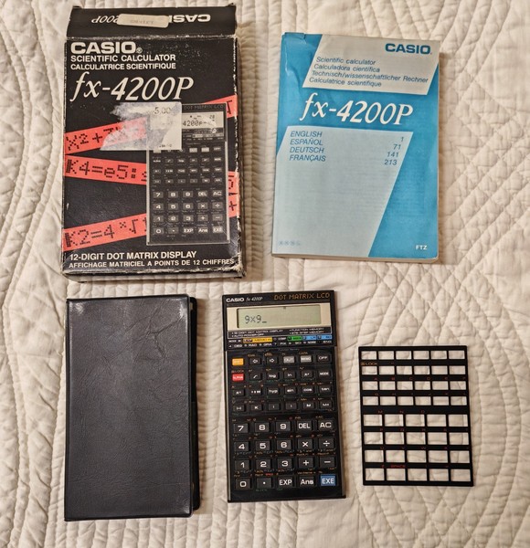 Vintage Collection Casio Scientific Calculator Fx4200p, all accesories, Working