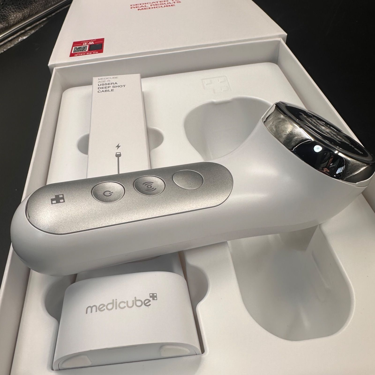 Medicube AGE-R USSERA Deep Shot ME-USSERA-01 Beauty Device Unused
