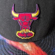 New Era 9FIFTY Chicago Bulls Medium-Large Black/multicolor/Galaxy Strapback Cap