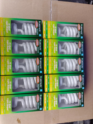 10 Pack 23 Watt Spiral Soft White 2700K Dimmable CFL 6000 Hour, Light Bulbs New