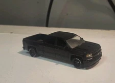 Custom Greenlight Hitch & Tow 2016 Chevrolet Silverado 1/64 Diecast Truck