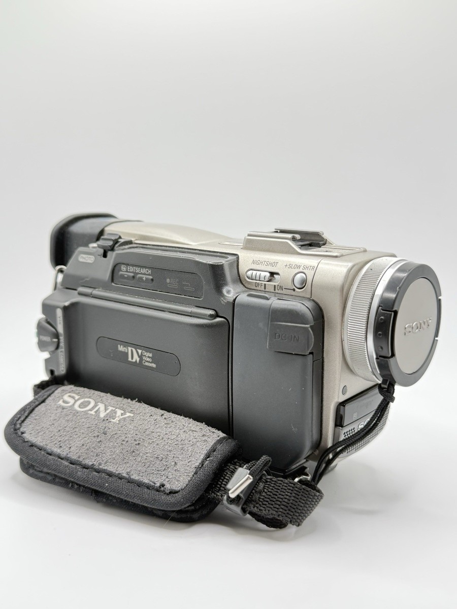 ビデオカメラ SONY miniDV HANDYCAM DCR-TRV8 SONY miniDVビデオカメラ DCR-TRV8 ②