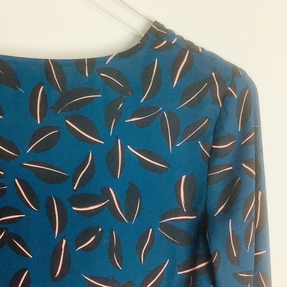 CAbi Floating Shadow Leaf Flared Cuffs Blouse 3763 - image 8