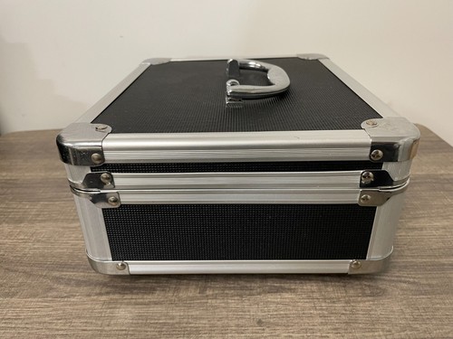 NEW Vaultz Cash Box, Black/Chrome 9.8" x 4.8" x 8.5" Combination Lock. - Picture 4 of 6