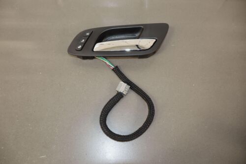 09-13 GMC Yukon XL Right Front Interior Door Handle (Heated/Ventilated Seats)