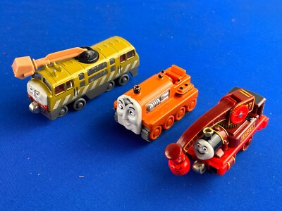 DIESEL 10 + TERENCE + HARVEY (2002) Thomas die-cast metal TAKE ALONG Trains