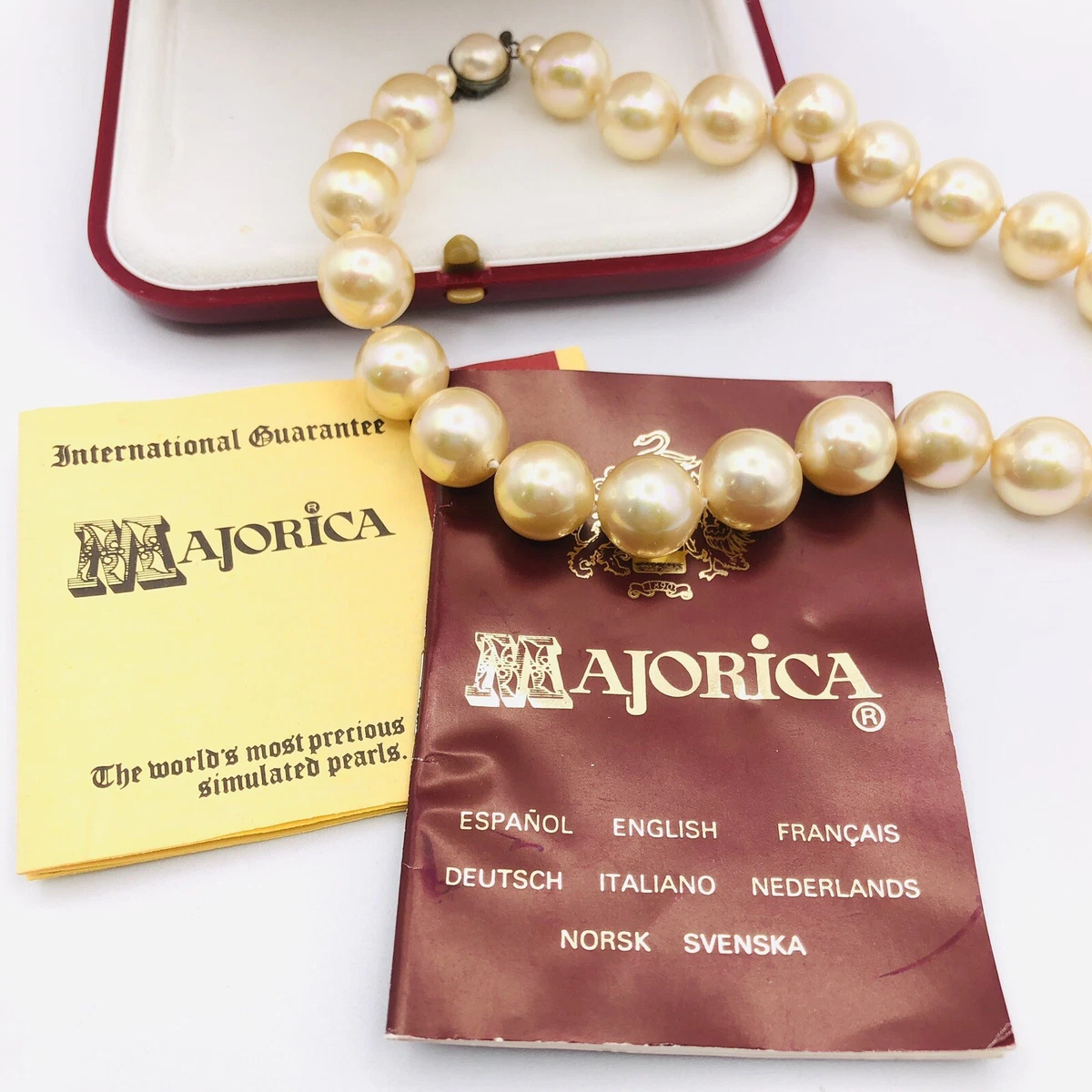 Vintage Majorica 10 mm Pearl Necklace w Original Case 16