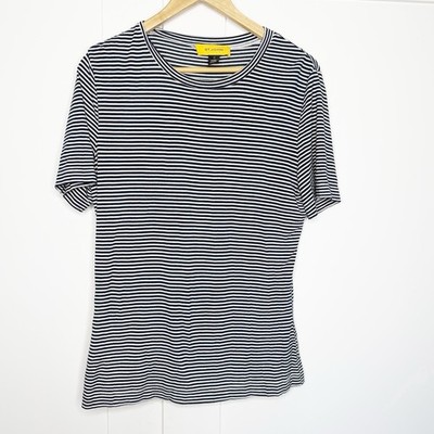 ST. JOHN Luxury Casual Short  Sleeve T-shirt medium navy white striped nautical