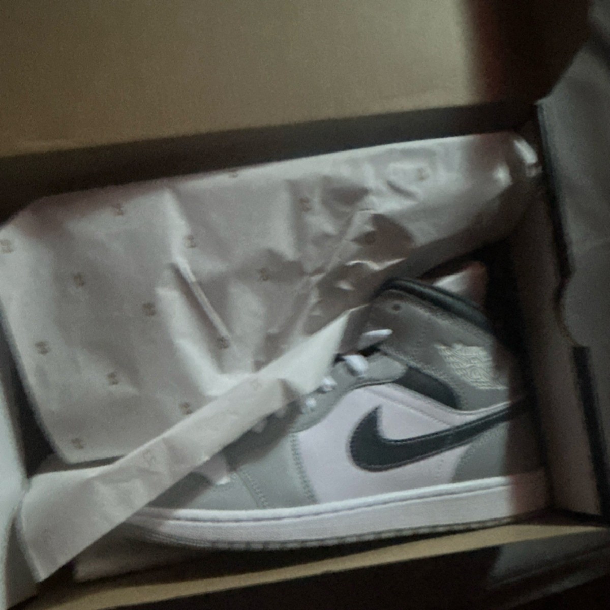 Nike Air Jordan 1 Mid Gray White Black Mid Top Basketball  display picture 2