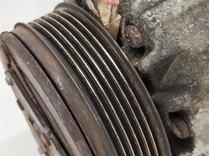 Compresor de aire acondicionado Pontiac G6 2005-2006 3,5 L 89019332 Foto 4 de 4