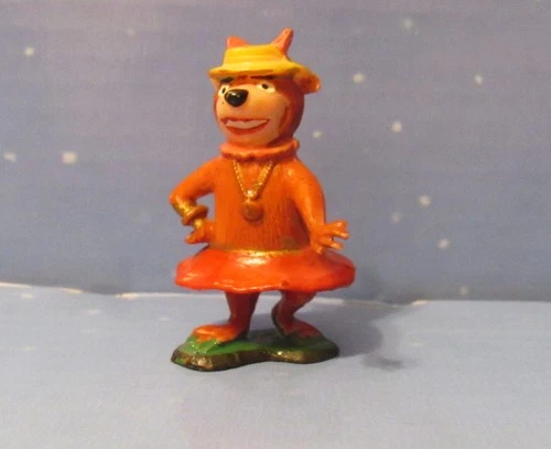 Tinykins Yogi Bear Show Cindy Bear miniature Figure In Box Marx Toy Disneykins